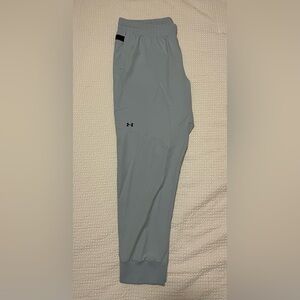 XL Women’s Under Armour Joggers